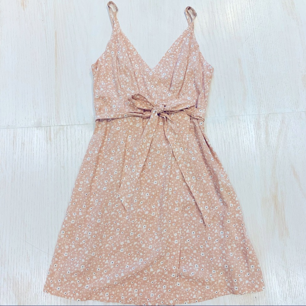 Brand: Forever 21 // Size: S
